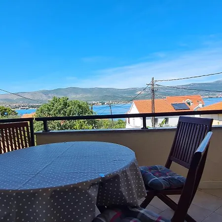 Sime Apartman Trogir
